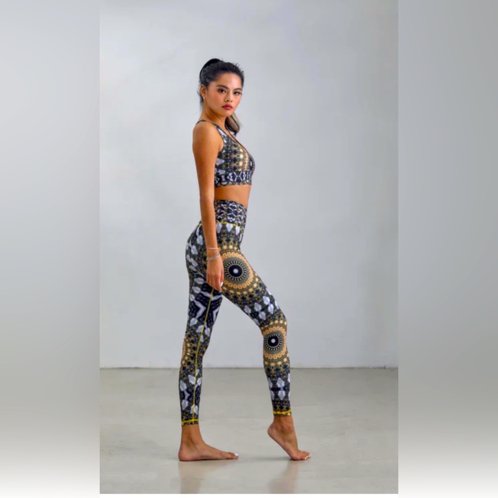 Noor Leggings Wolven Threads, Mandala Print, Black and White, size M
